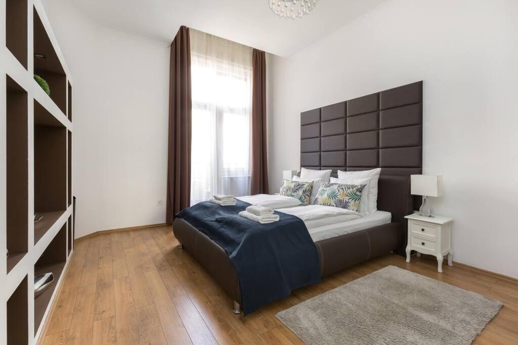 Grand Style&luxury In The Center - 3br With Balcony * Budapesta